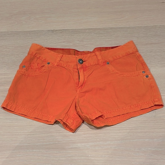 Bench orange shorts - Picture 1 of 6